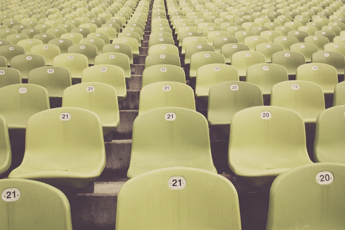 estádio de futebol em palau